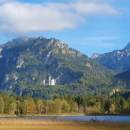 Apartment Alpenblick 1, Im Allgaeu, Bergblick Pur - Neueroeffnung! Halblech